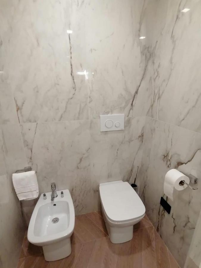 Hotel Xbusiness Nola