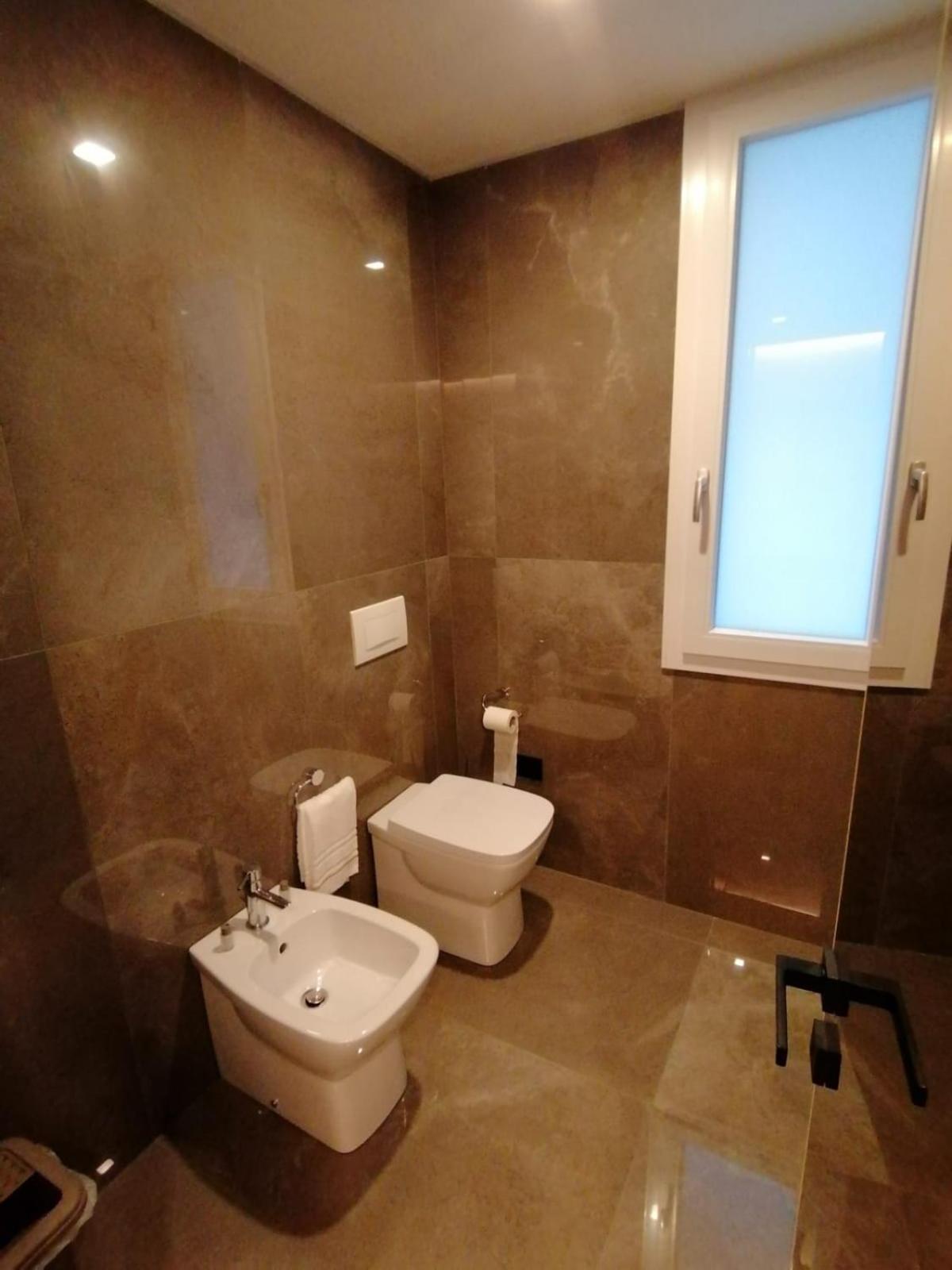 Xbusiness Hotel