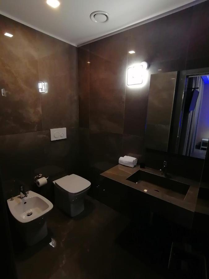 Hotel Xbusiness Nola