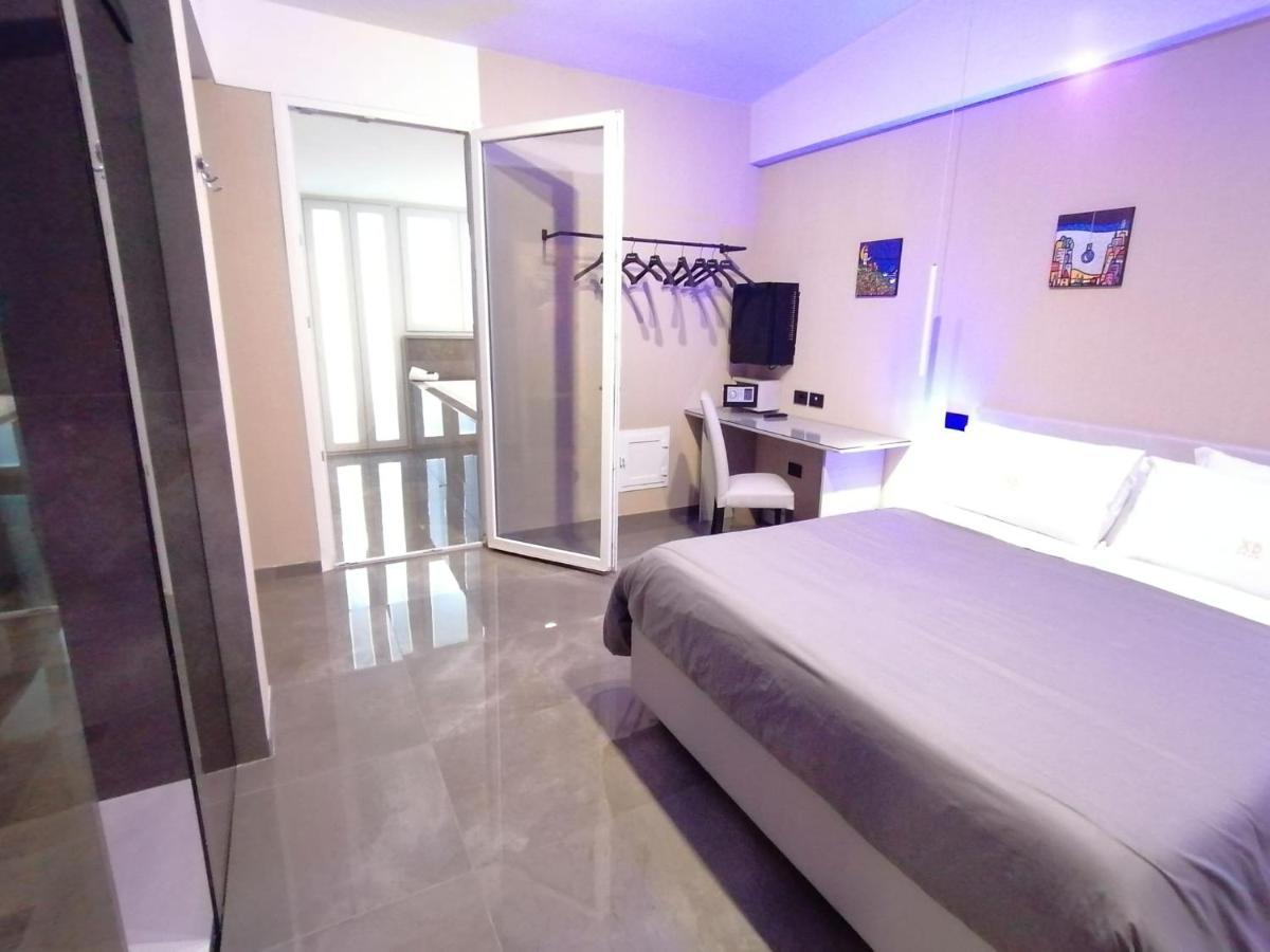 Hotel Xbusiness 4*